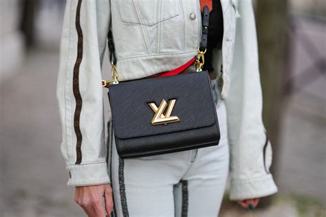 louis vuitton most popular bag.